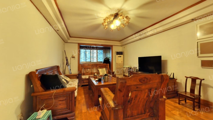 玉林东街13号二手房实景图