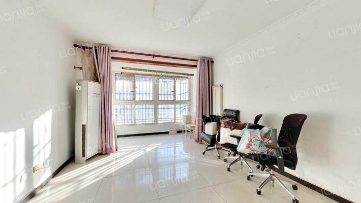 一品嘉园二手房实景图