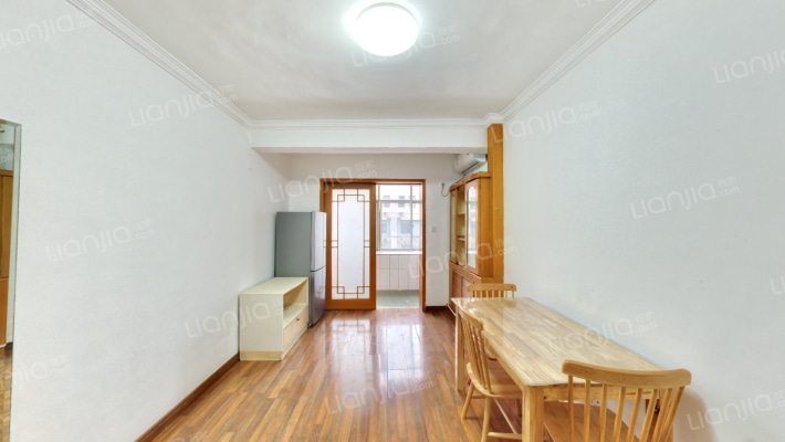 西七路492号二手房实景图