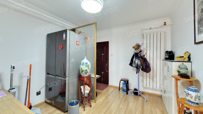 惠新南里5号院二手房实景图