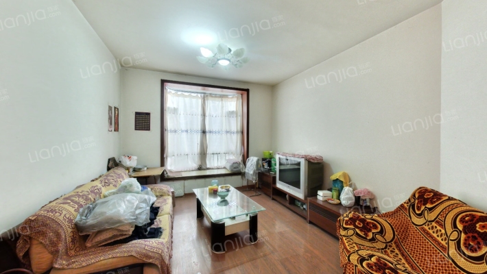 四季花园二手房实景图