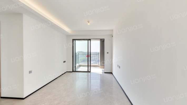 越秀大学星汇锦城二手房实景图