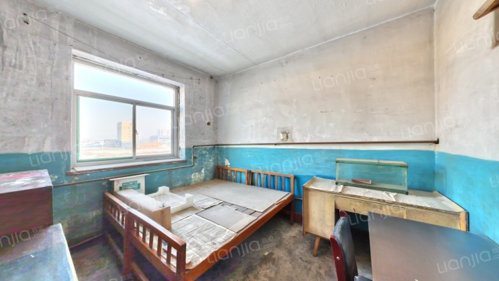 纬编厂家属院二手房实景图