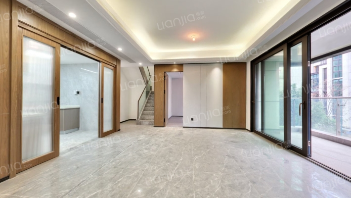 人居麓湖林语二手房实景图