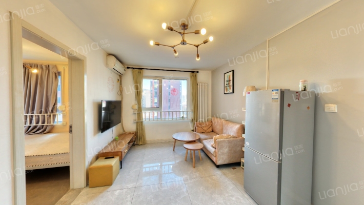 叠翠庭苑三区二手房实景图