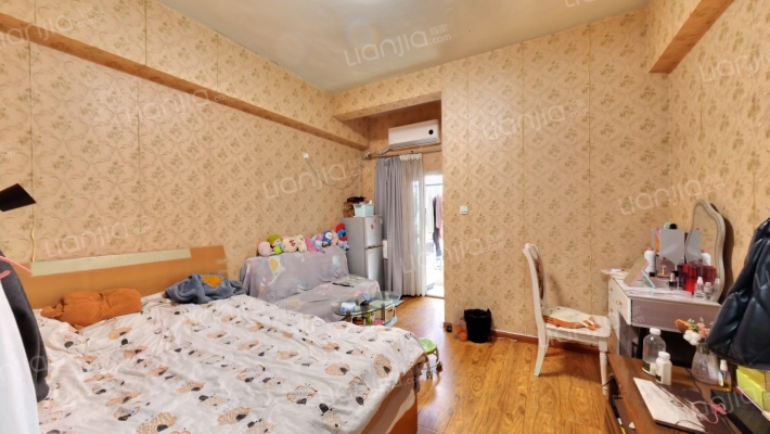 蓝光花好月圆二手房实景图