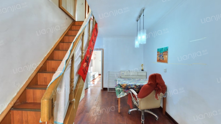 南华小区二手房实景图