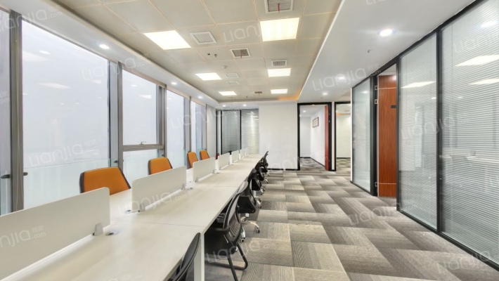 世纪中心二手房实景图