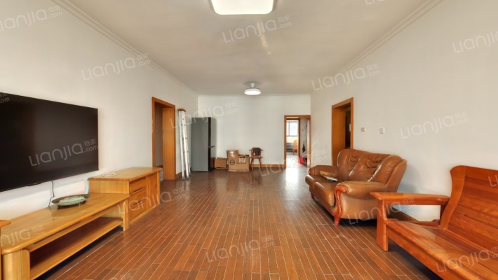 西马棚街28号二手房实景图