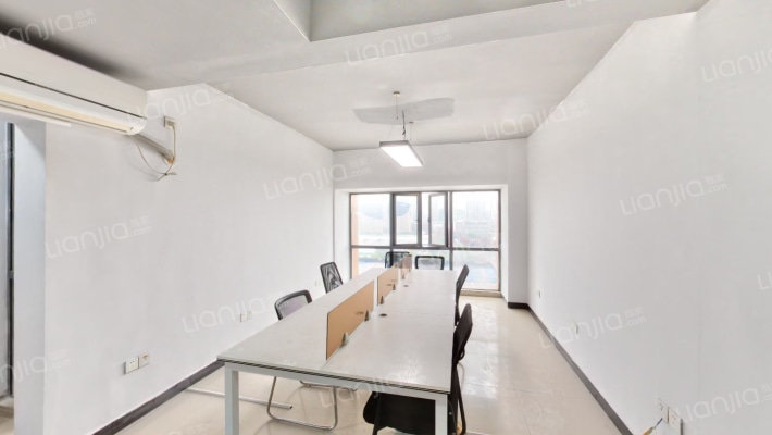 勤诚达雅阁国际二手房实景图