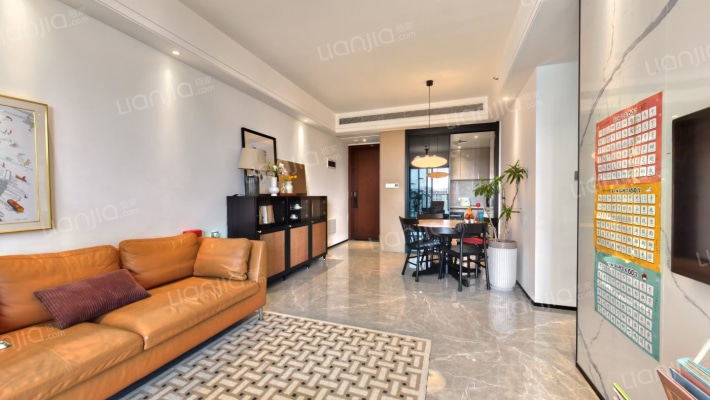 鸿荣源·壹成中心十区二手房实景图