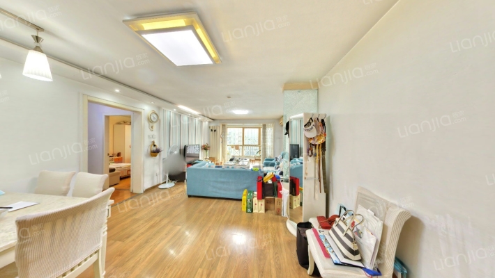 广信嘉园二手房实景图