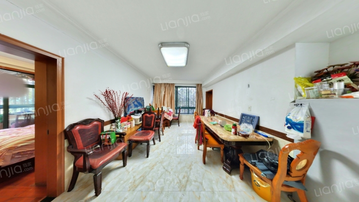 三堡东苑二手房实景图