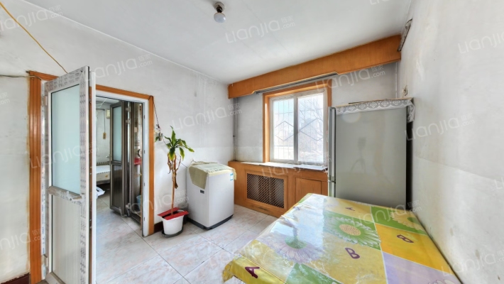 南湖渠三巷6号院二手房实景图