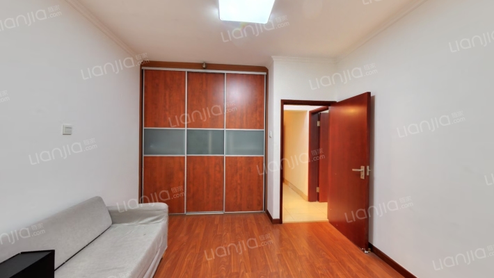 前门西大街二手房实景图