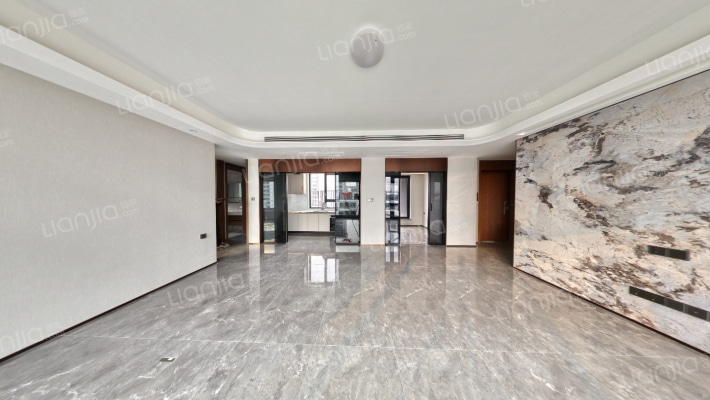 保利天珺二手房实景图