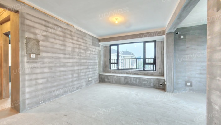 龙吟府二手房实景图