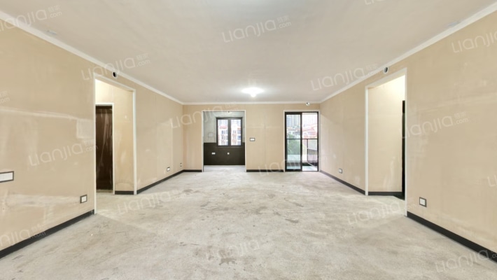 三一云谷二期二手房实景图