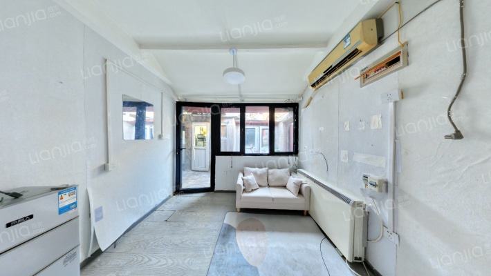 西四北五条二手房实景图