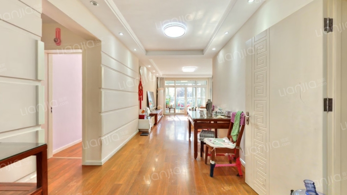 保利里院里三期二手房实景图