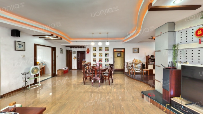 旦山花园万基区二手房实景图