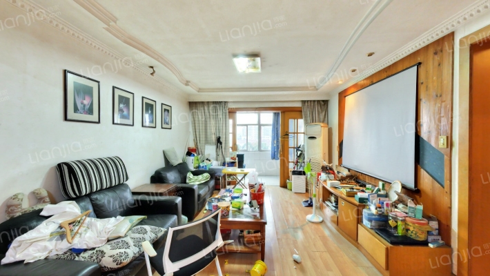 湾士岸三村二手房实景图