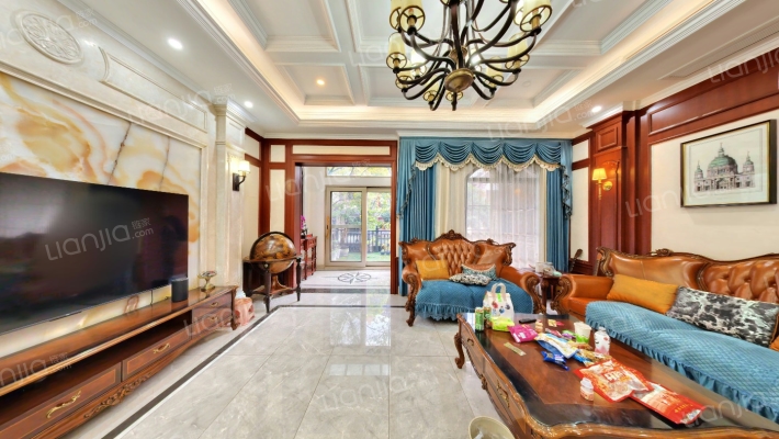 晋愉碧怡林畔二手房实景图