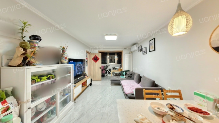 世安家园二手房实景图