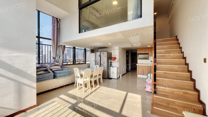 双御思朗广场二手房实景图