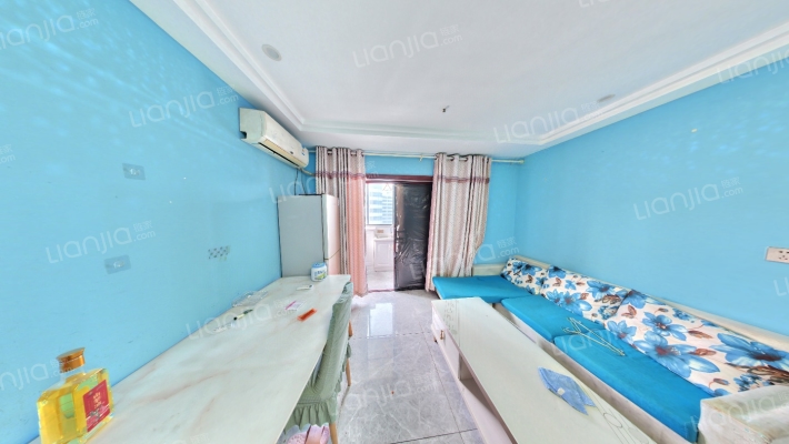 香缤公寓二手房实景图