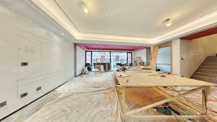 春境东来院二手房实景图