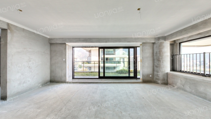 榕发誉湖二手房实景图