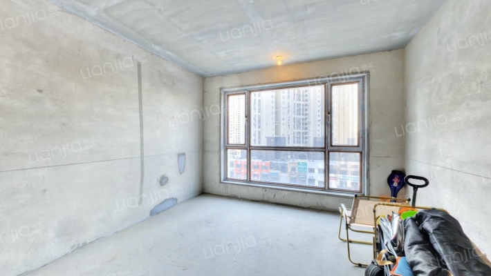 路弘滨江华府二手房实景图