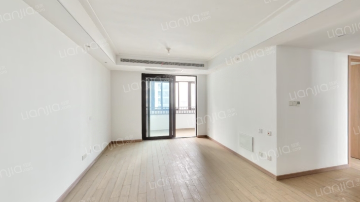 时代艺境二期二手房实景图