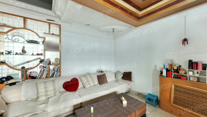 山大路239号二手房实景图