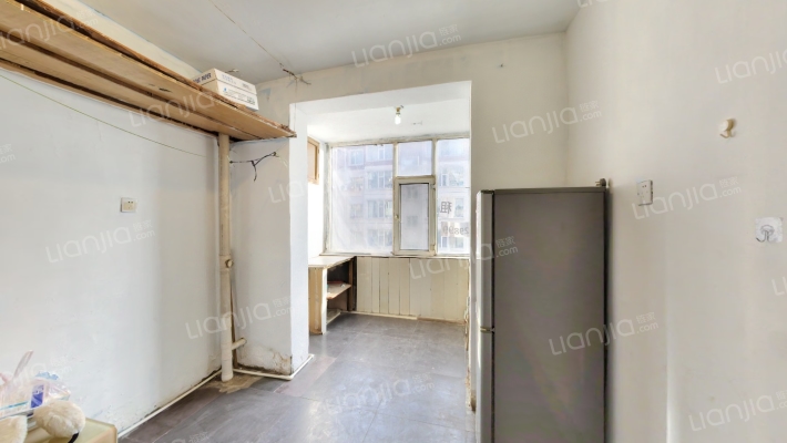 北极嘉园南区二手房实景图