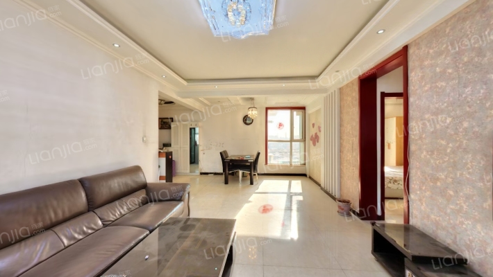 拉美首郡二手房实景图