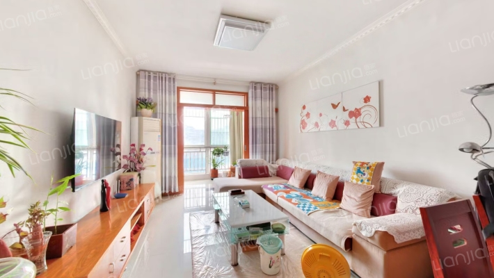 家泰工行小区二手房实景图