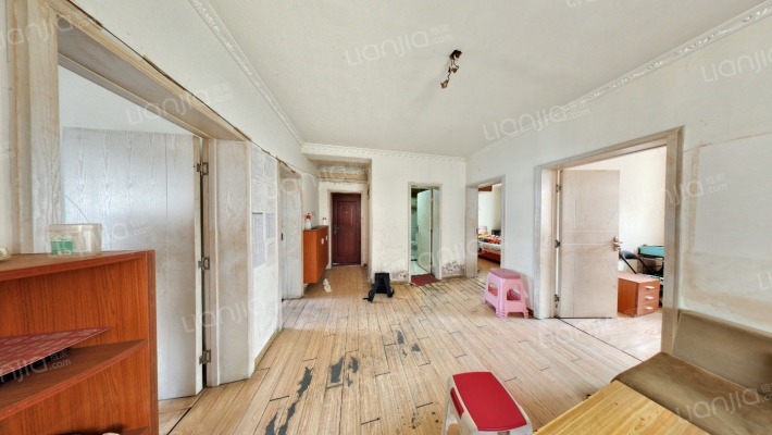 兴镇苑小区二手房实景图