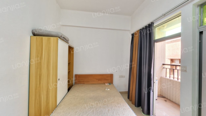 鸿运公寓二手房实景图