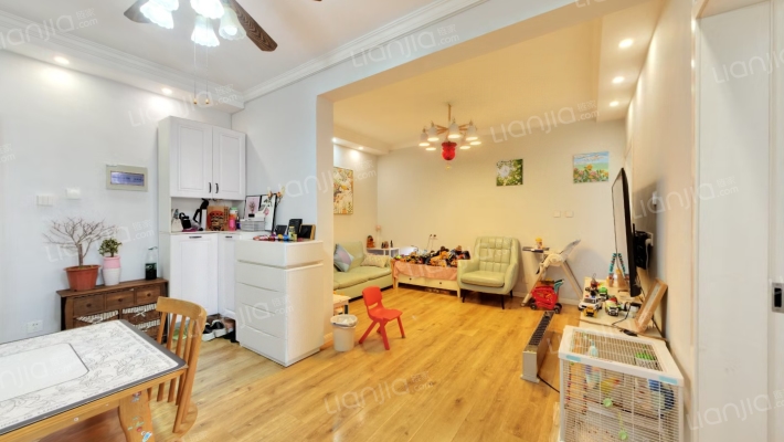 橡树玫瑰城北区二手房实景图