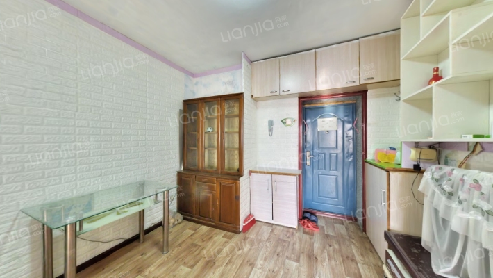 莲山新居二手房实景图