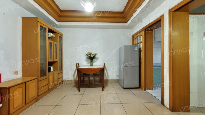 凤凰大街11号二手房实景图