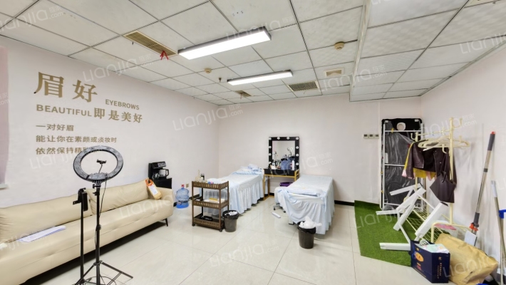 万科世贸广场二手房实景图