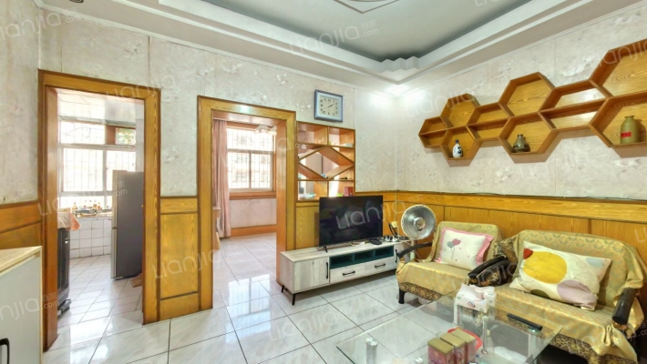 颖河路62号二手房实景图