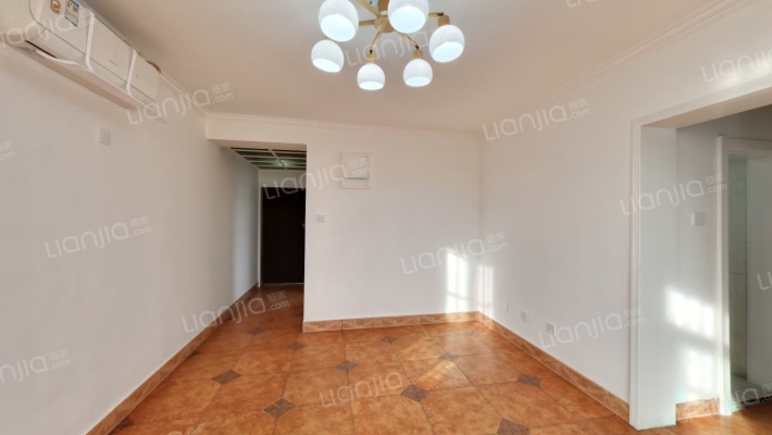 滨河西里中区二手房实景图