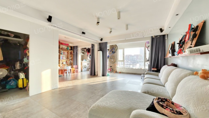 绿地国际博览城二期云玺二手房实景图