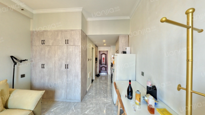 华岭中央公园公寓二手房实景图