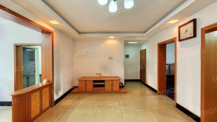 岳银三村二手房实景图