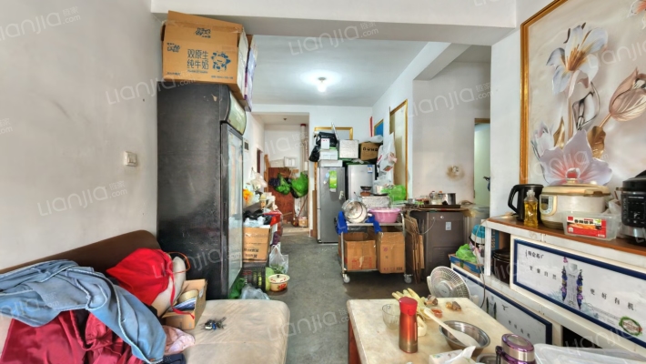 侯家花园B区二手房实景图